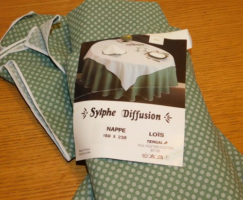 Vintage nappe 150 235cm - vintage,