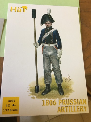 Figurines hat 8230 - figurines,