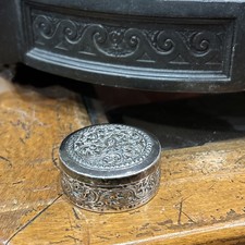 ancienne boite ronde en argent
