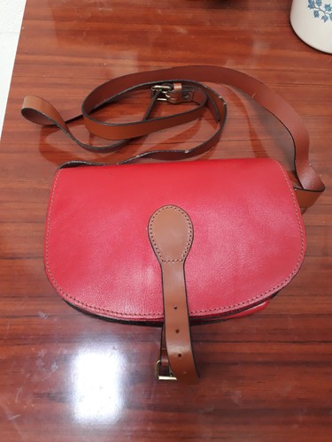 Ancien sac besace - sac, rouge