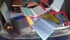 ensemble d'environ 20 classeurs avec intercalaires transparents