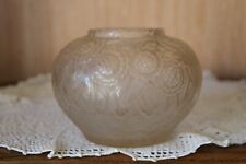 André Hunebelle, très joli vase, modèle Dahlia : Hauteur 10,6 cm ;