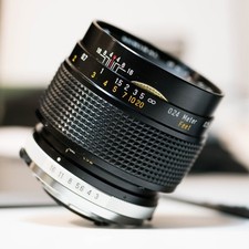 Admiral G.M.C. Objectif macro