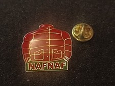 Pin's Nafnaf Vintage Puffer Jacket Doudoune Manteau Marque Vêtements -Pins L17