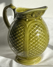 PICHET FAIENCE DE SARREGUEMINES GENRE BARBOTINE VERTE 1,2 L H 17,5 cm
