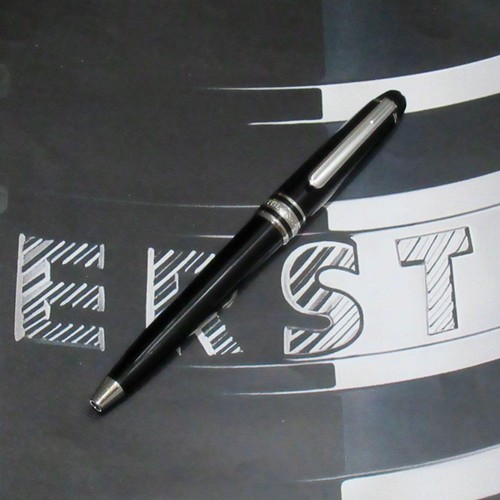 Stylo bille montblanc 116 - à,