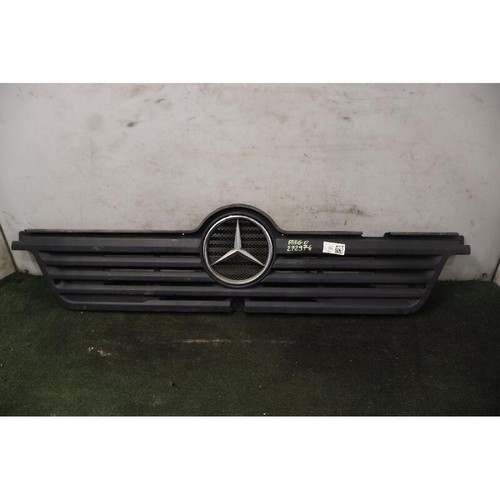 Grille gauche capot mercedes - grille,