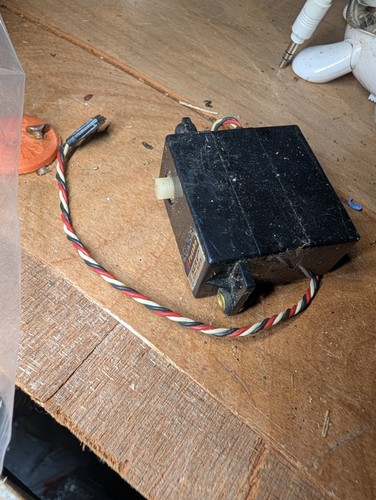 Futaba s123 servo - fp-s123,