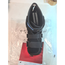 Attèle, botte de marche