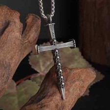 Collier croix tête - , de