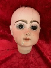 TRÈS JOLIE TÊTE DE POUPÉE