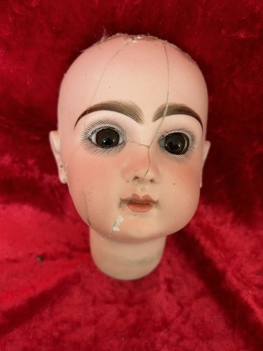 Très jolie tête poupée - jolie,