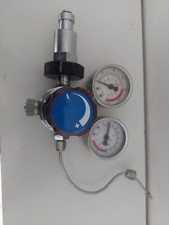 détendeur regulateur air liquide pression gaz inerte reg hd 200-8-4  200 bar max