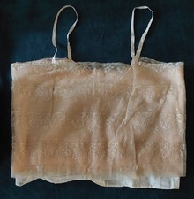 Cache corset tulle brodé et