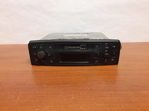 Mercedes benz w203 - mercedes-benz, lecteur