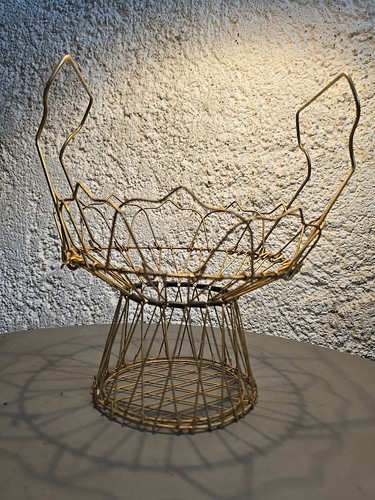 Panier ancien métal doré - en,