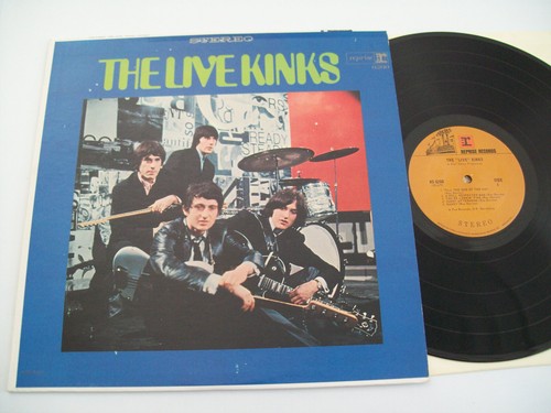 The kinks live - -,