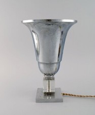 Lampe de table en aluminium et verre d'art transparent. Design français, 1940s.