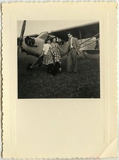 PHOTO ANCIENNE - VINTAGE SNAPSHOT - AVION AVIONNETTE HÉLICE MODE - PLANE HELIX