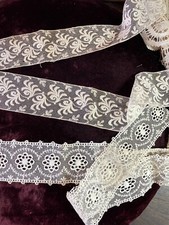 ANCIENNE DENTELLE - 2 modèles