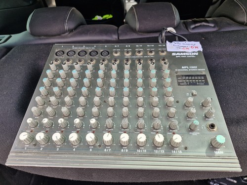Table mixage analogique - table,