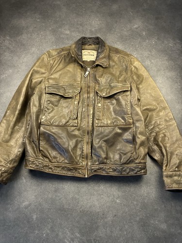 Chevignon legend label - legend,