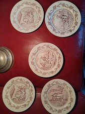 5 Assiettes Parlantes Un