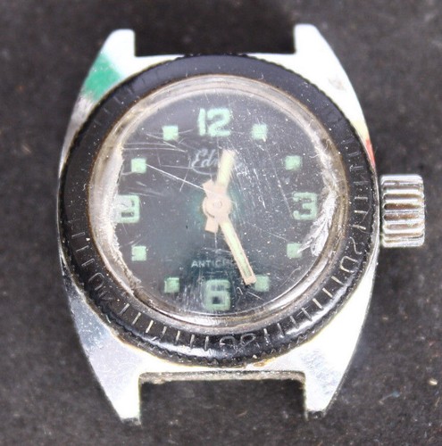 Petite montre mécanique - montre,
