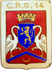 C.R.S. 14, Compagnie Républicaine de Sécurité, cygnes, éclat émail