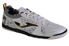 chaussures de foot en salle