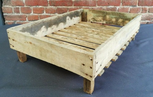 Caisse clayette en bois - caisse, /