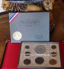 FRANCE - COFFRET FLEURS DE