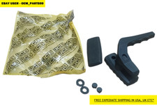 POIGNÉE DE PORTE CABINE JCB