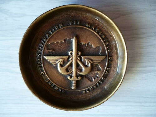 Coupelle bronze militaire - coupelle,