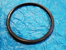 1 PNEU ROUTE NEUF HUTCHINSON