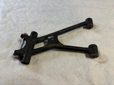 TRIANGLE ARRIERE DROIT -