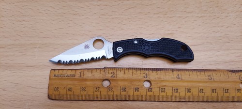 Spyderco black ladybug fully - 3,