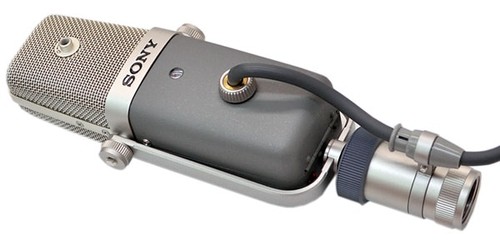 Microphone condensateur - À,