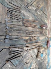 Outils anciens. Lot de 35 mèches à bois et 1 chignole