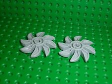 2 x LEGO MdStone Propellor 8