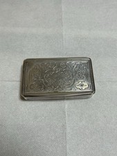 ancienne tabatière à tabac /