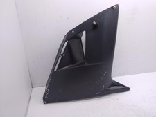 Carénage Latéral Avant Droit