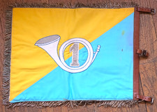 FANION  brodé du 1°
