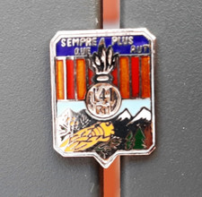 Pins 141° RI RIA Cigale 1990