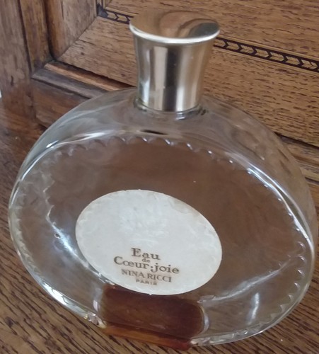 Flacon nina ricci eau de - ,