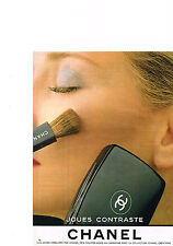 PUBLICITE ADVERTISING  1980   CHANEL  cosmétiques  habille vos joues