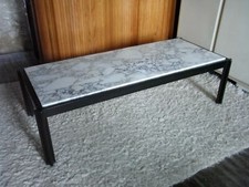 TABLE BASSE EN MARBRE ET ALUMINIUM, GEORGES CIANCIMINO - ANNÉES 70