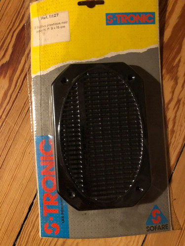 Grilles plastiques noir pour - grilles,
