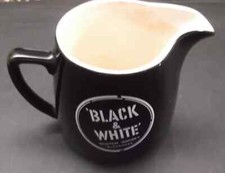 Cruche à eau pub céramique