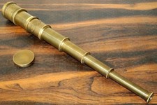 Télescope marin victorien